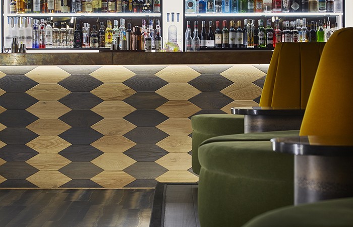 Design Insider Havwoods Juniper Bar and seating