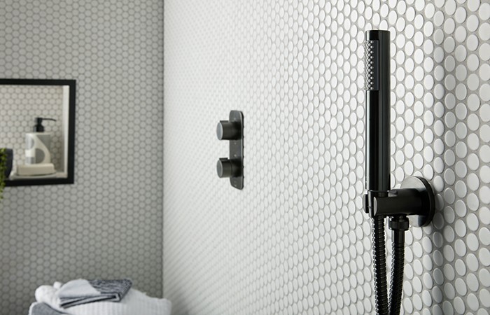 Design Insider VADO Brushed Black Shower