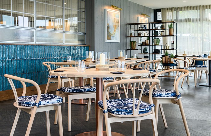 Design Insider Panaz Restaurant Seats